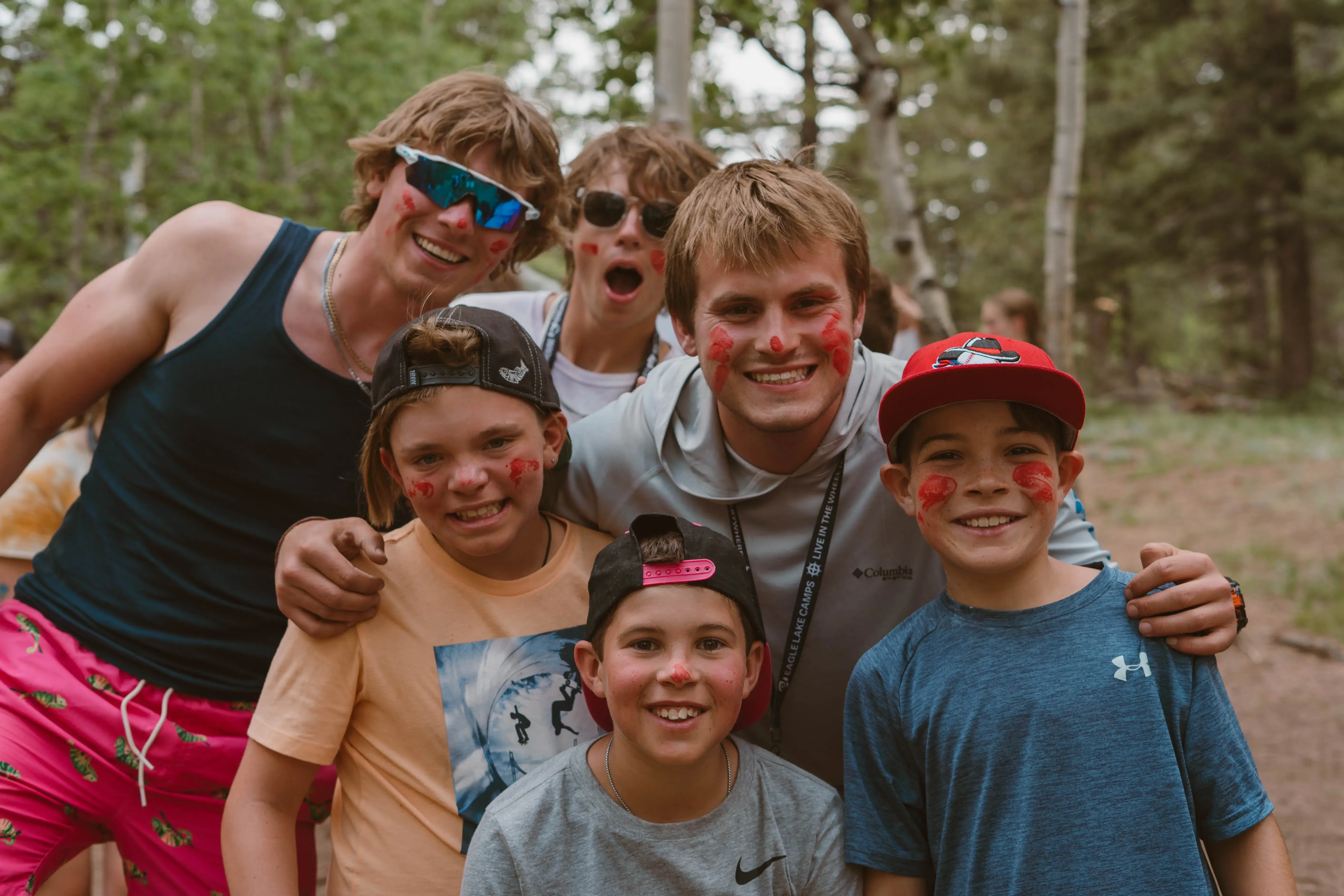 Monitores españoles trabajando en American Camp USA con niños